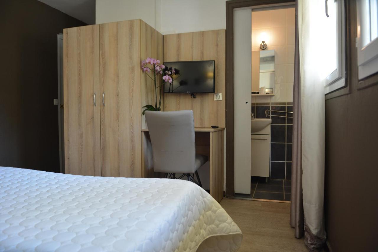 Hotel Le Grillon LʼÎle-Rousse Zewnętrze zdjęcie